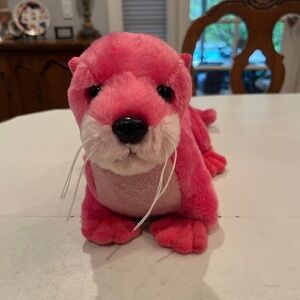 Aurora bright Pink Otter plush. So cute!!